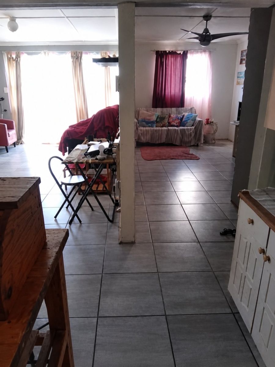 3 Bedroom Property for Sale in Struisbaai Western Cape